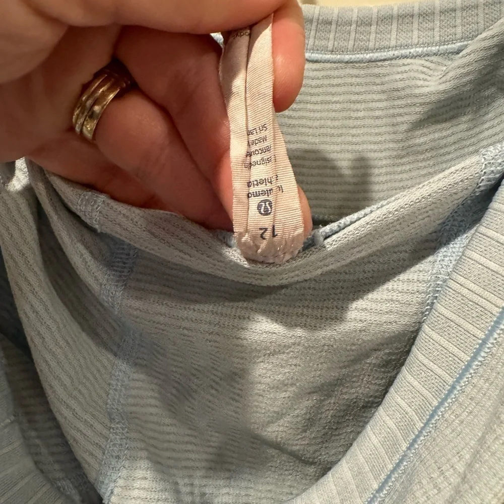 Lululemon Geo top in light blue- see details